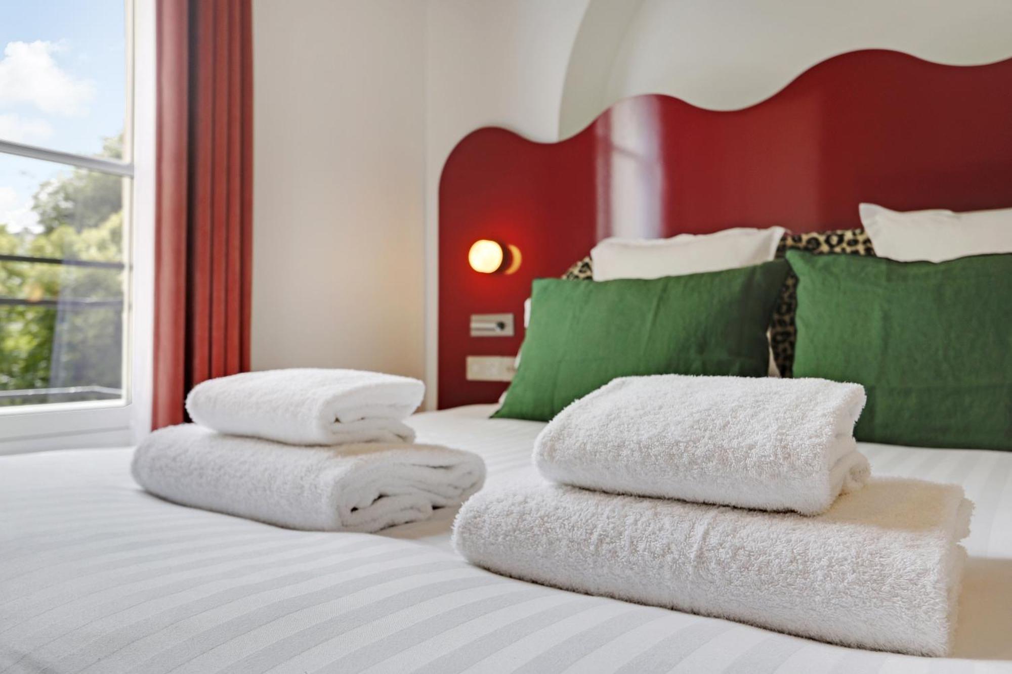 Paris Home Collection Serviced Apartments In Notre Dame - Rue Savoie Eksteriør billede